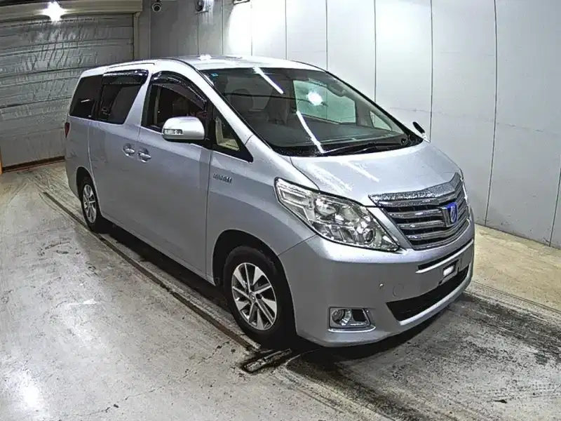 2012 Toyota Alphard Hybrid
