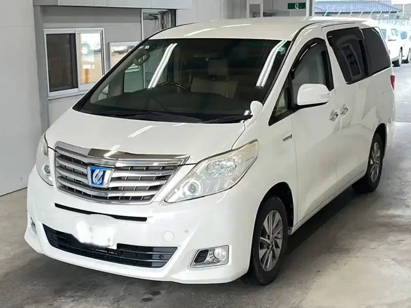 2013 Toyota Alphard Hybrid
