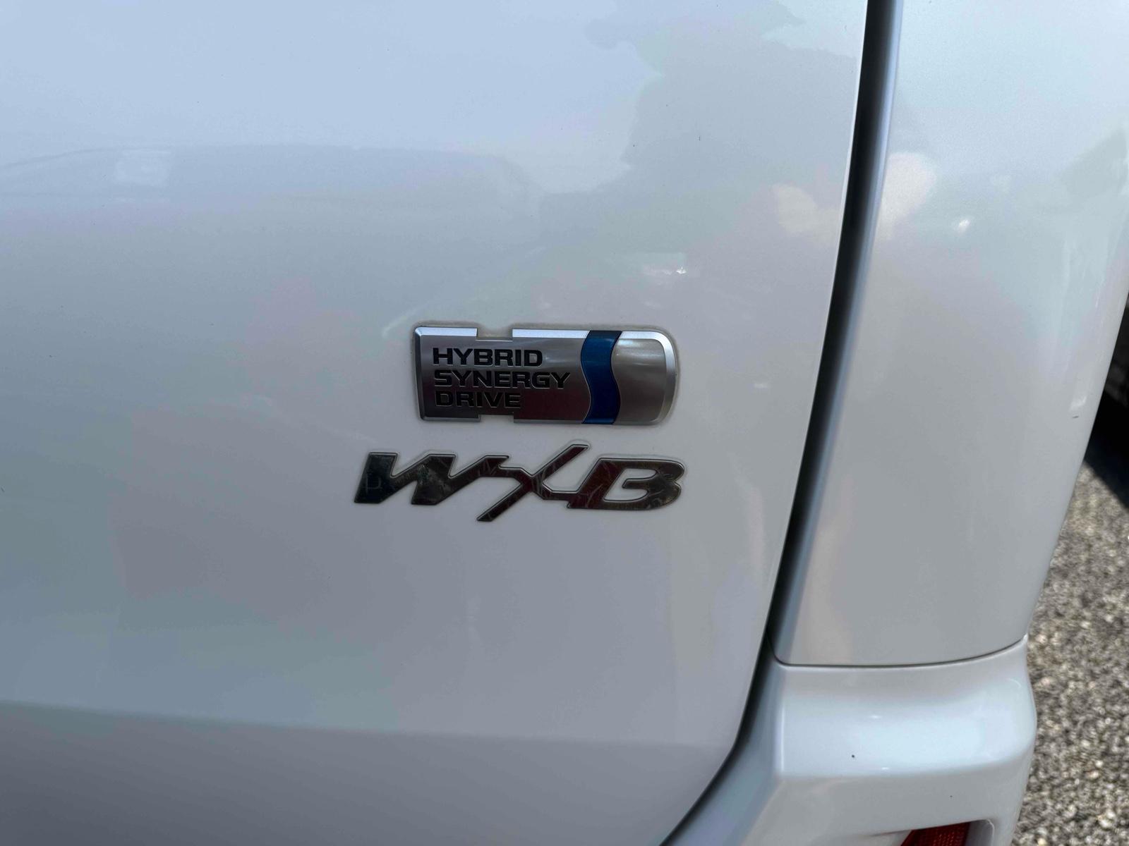 TOYOTA NOAH HV SI WXB Image 15