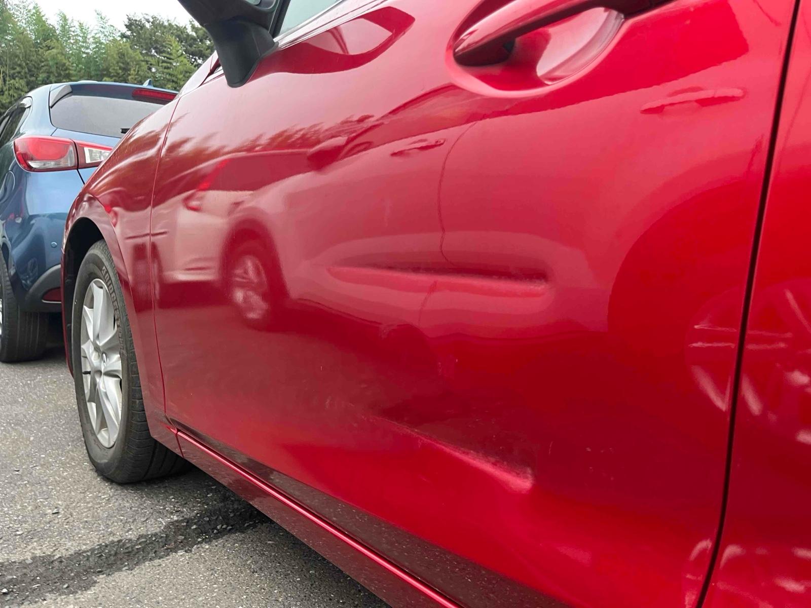 MAZDA AXELA SPORT 15S Image 14