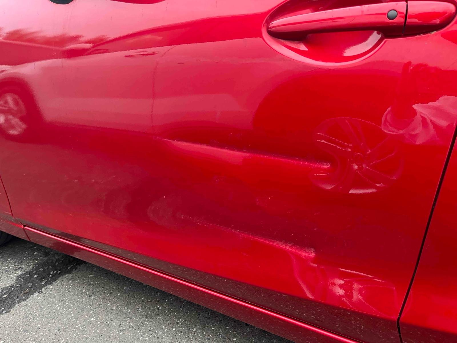 MAZDA AXELA SPORT 15S Image 15