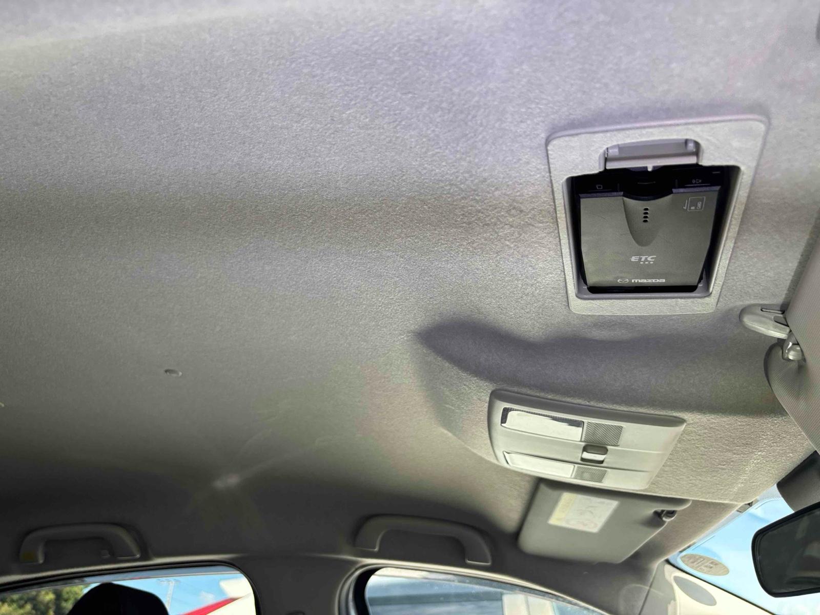 MAZDA DEMIO 13S Image 10