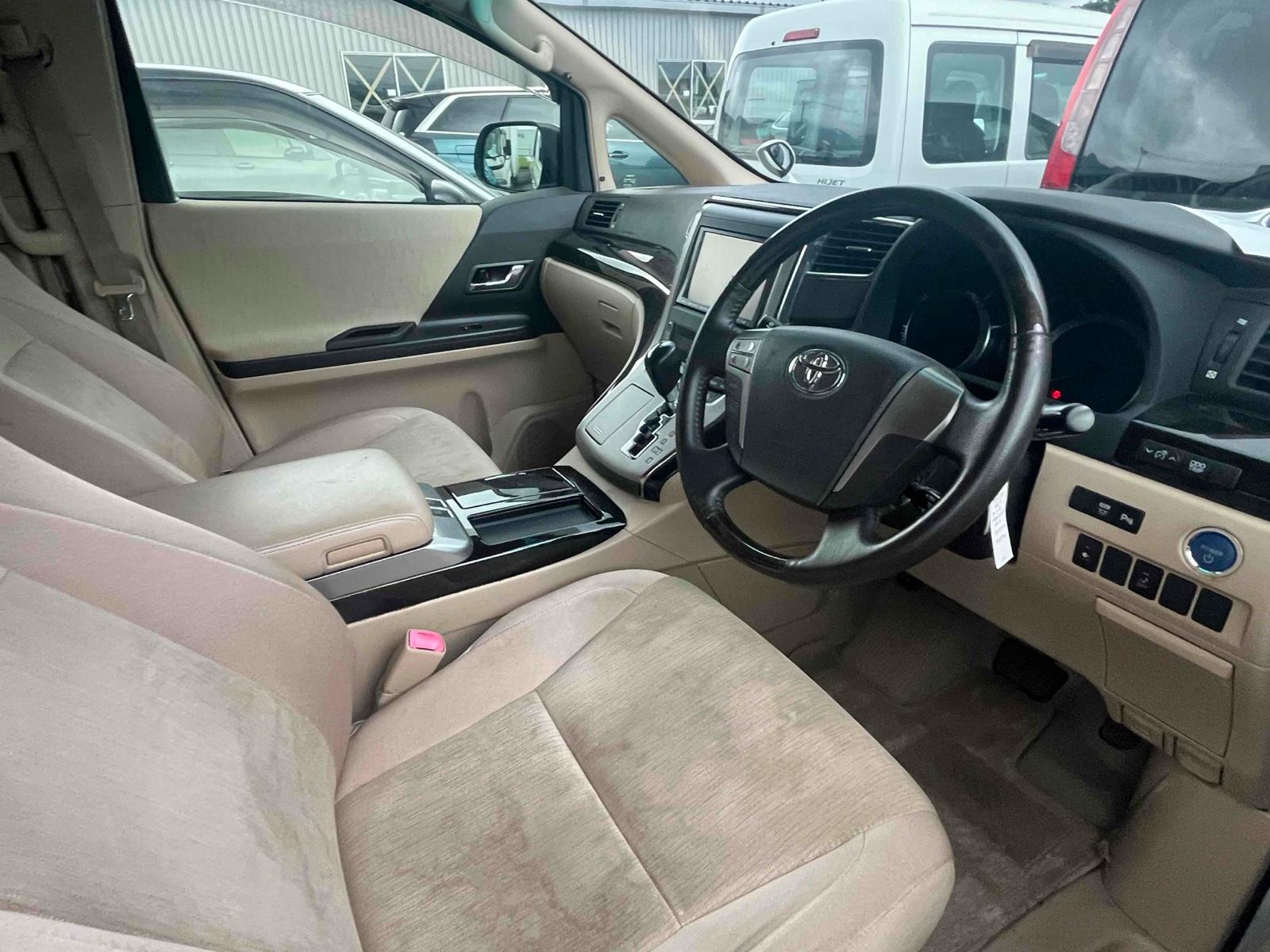 TOYOTA ALPHARD X Image 6