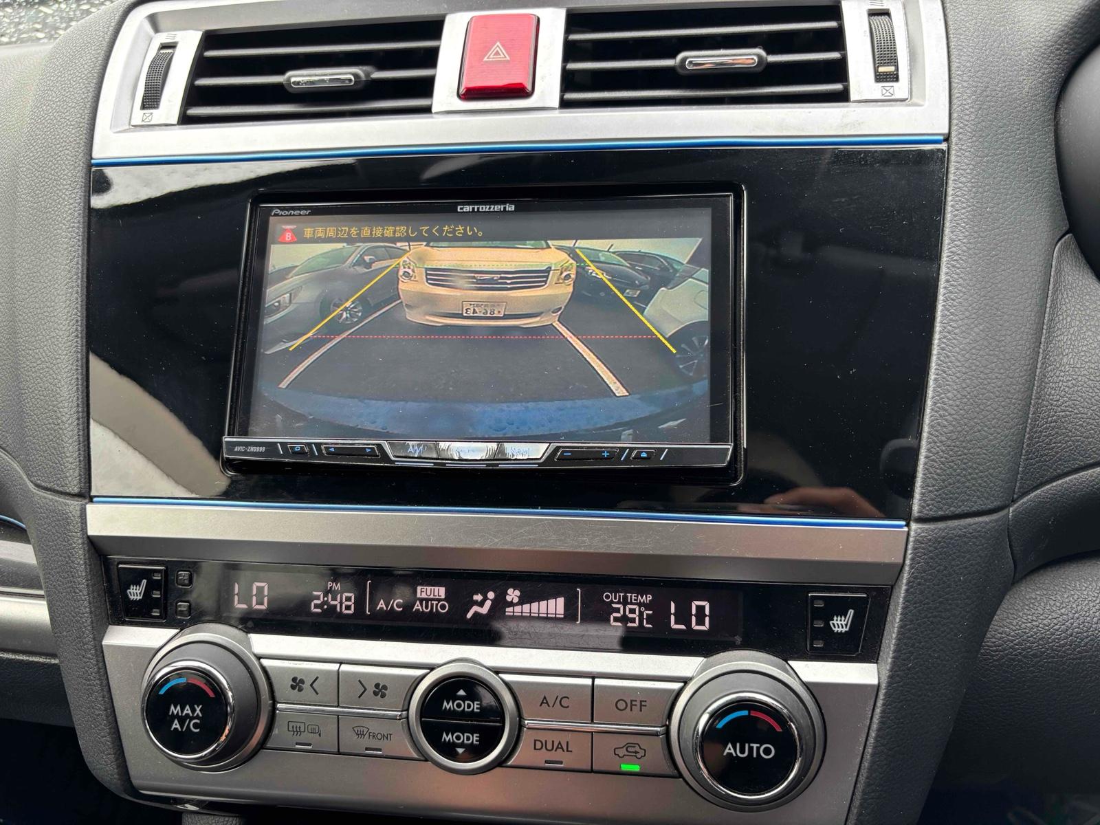 SUBARU LEGACY OUTBACK LIMITED Image 11