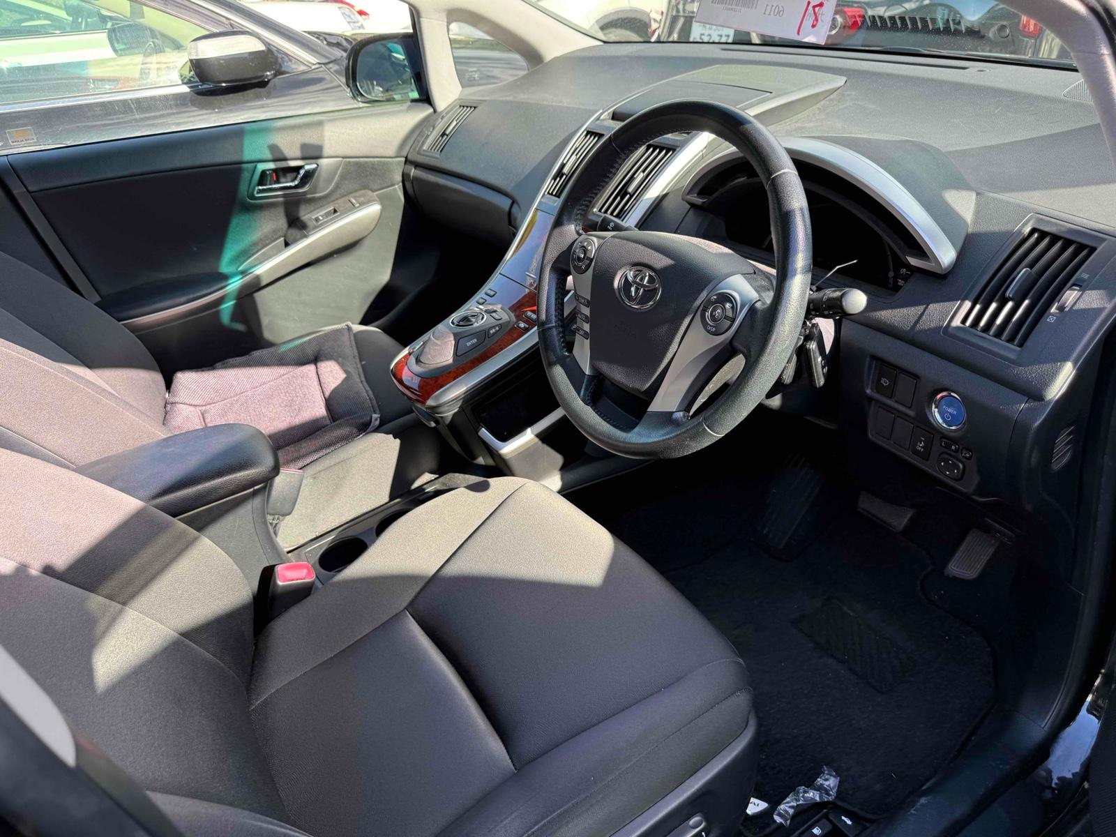 TOYOTA SAI S Image 8