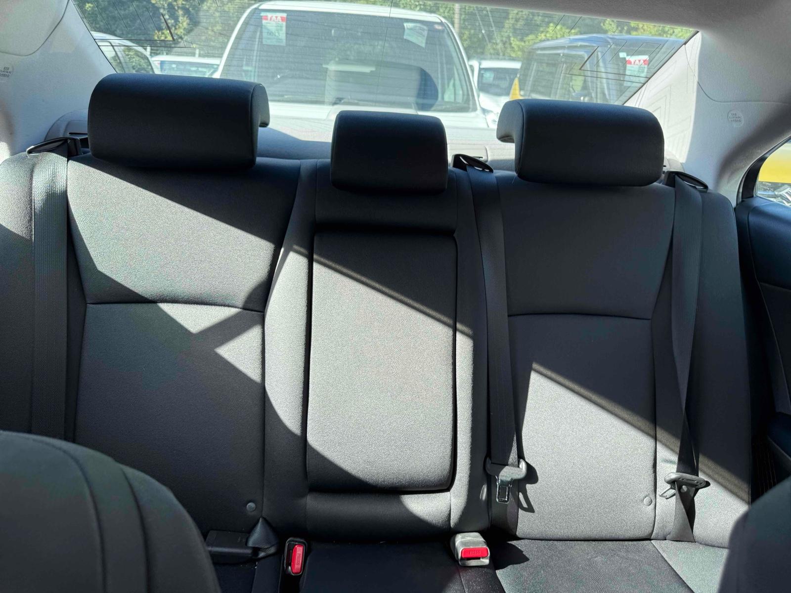 TOYOTA SAI S Image 10