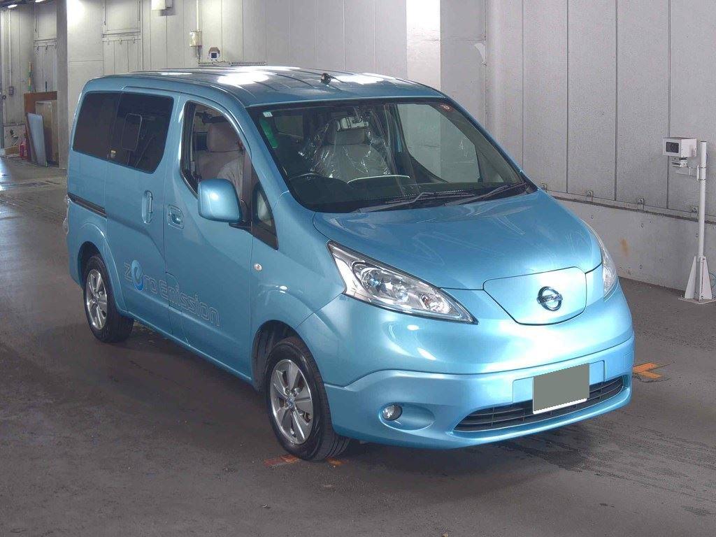 2014 Nissan E-NV200WAGON 79,190 km