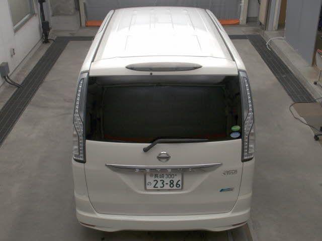 NISSAN SERENA HYBRID HIGHWAY STAR Image 9