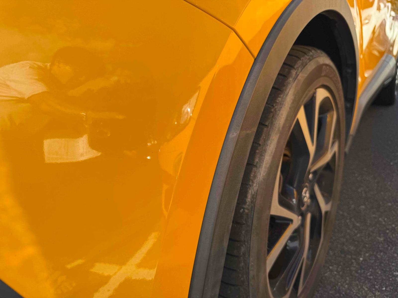 TOYOTA C-HR G Image 16