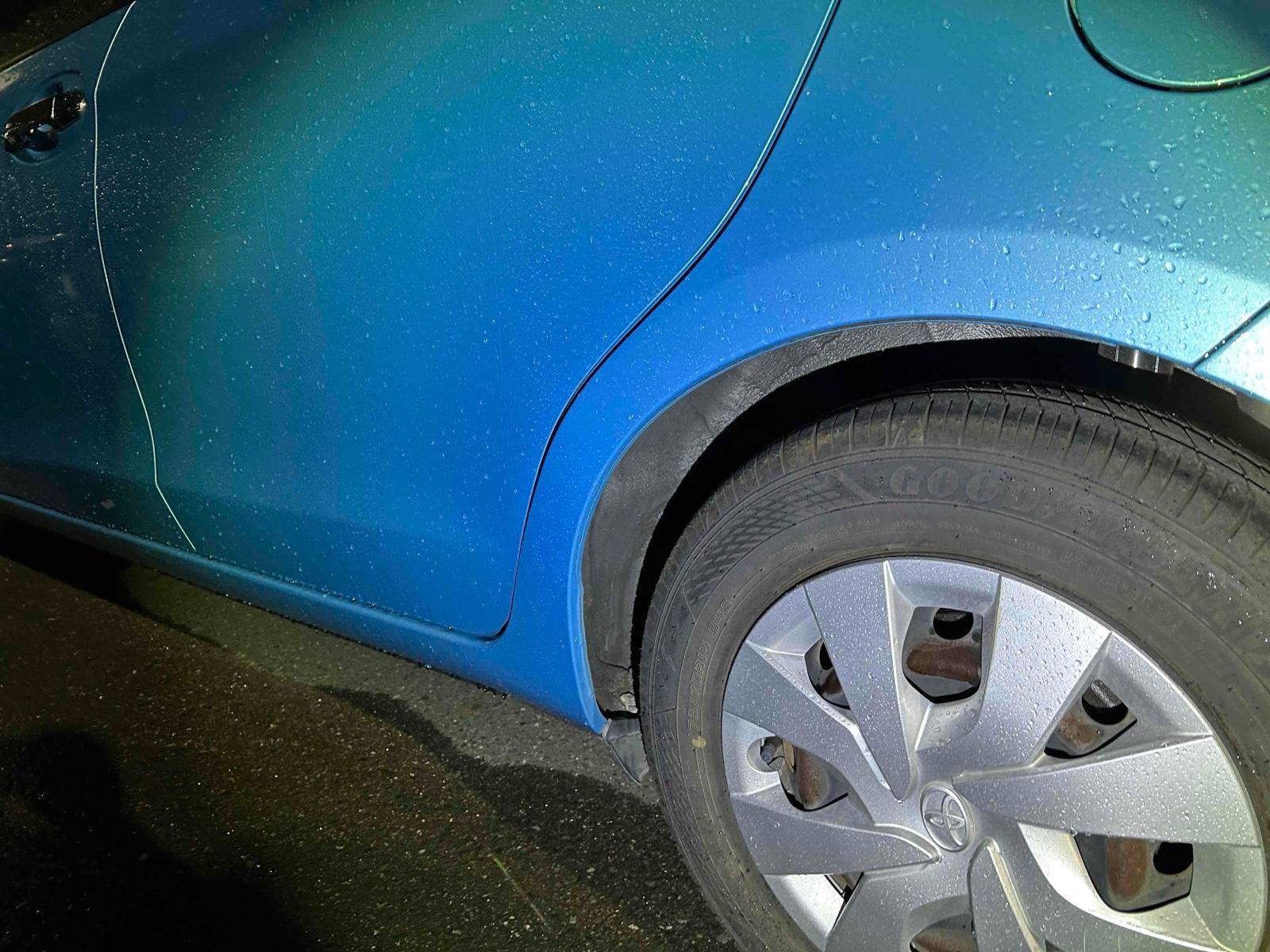 TOYOTA VITZ 5D 1.3F LED EDITION Image 18