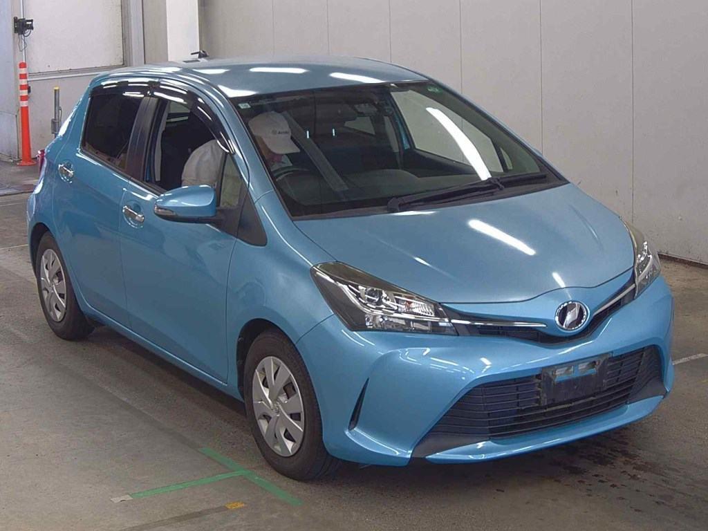2016 Toyota VITZ 13,000 km