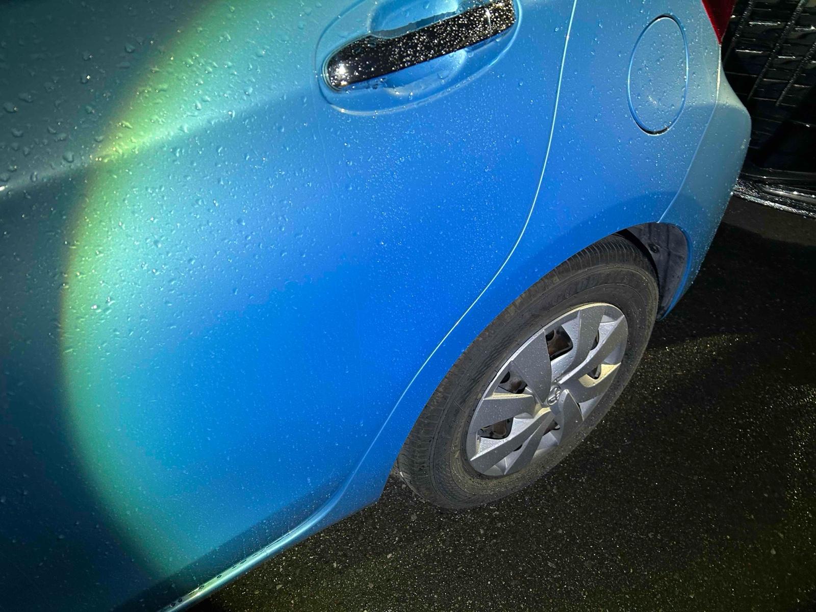TOYOTA VITZ 5D 1.3F LED EDITION Image 14