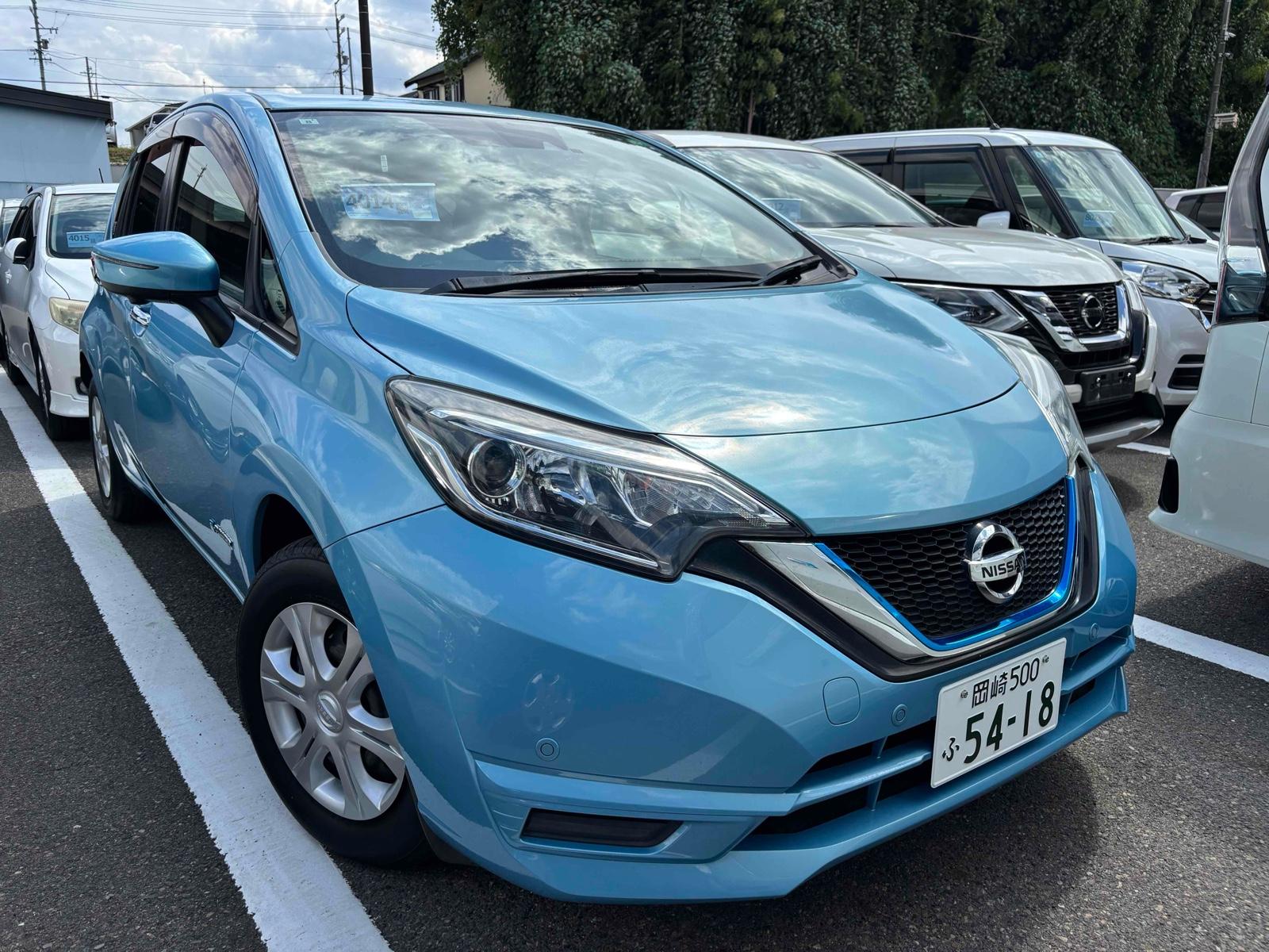 2017 Nissan NOTE 94,000 km