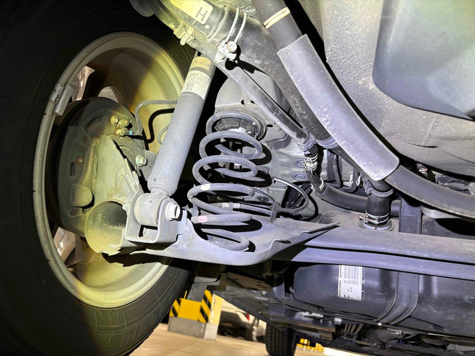 MAZDA DEMIO 13 S TOURING Image 19