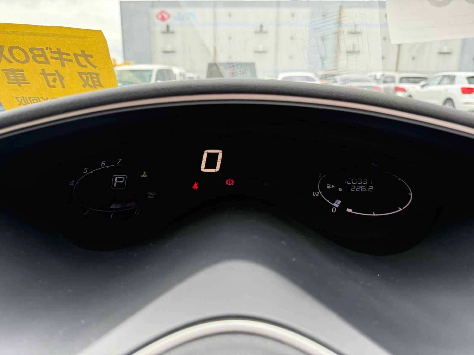NISSAN SERENA HIGHWAY STAR S-HV ADVANCED SAFETY PACKAGE Image 5