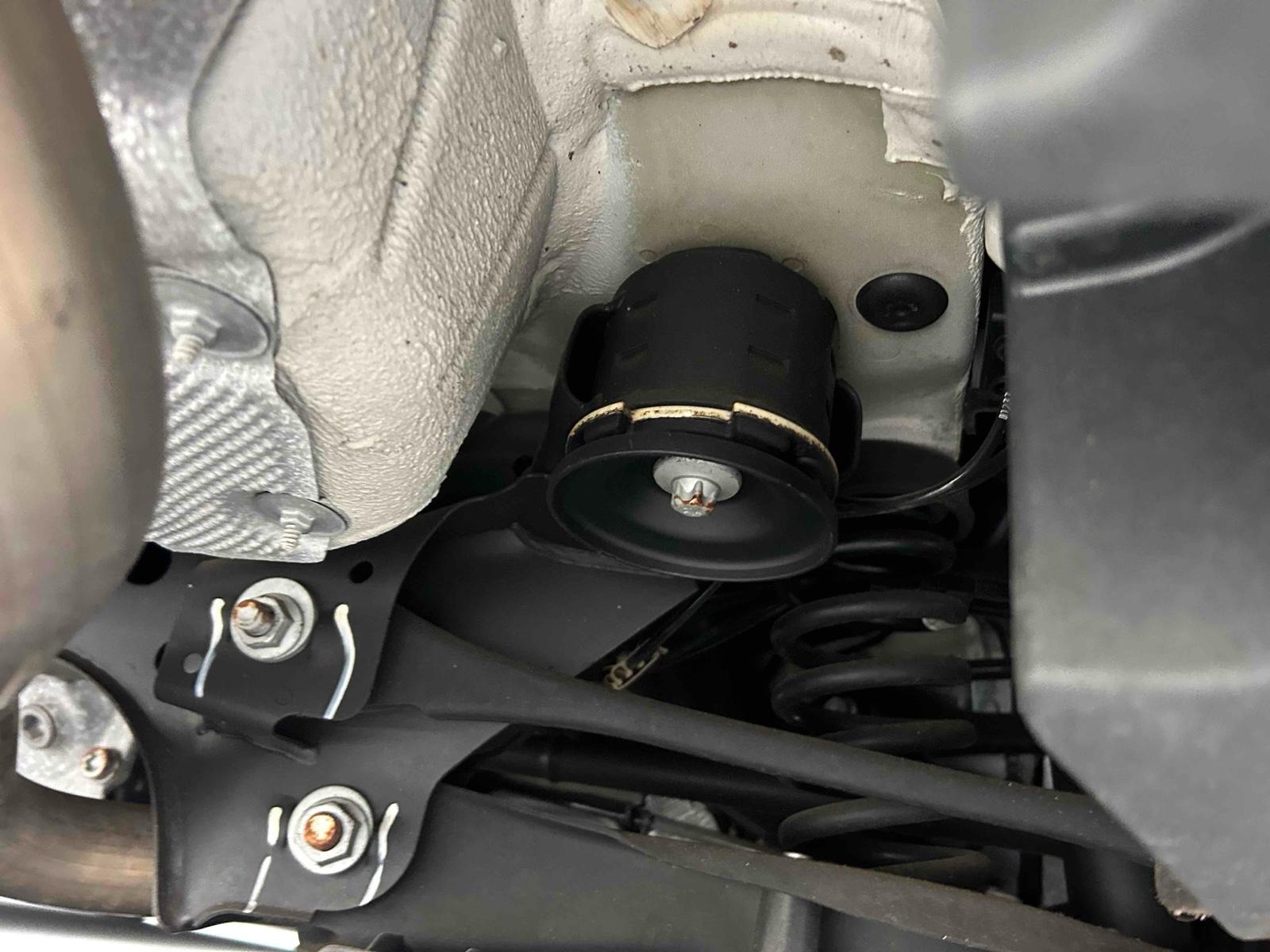 BMW 1 SERIES 116I Image 23