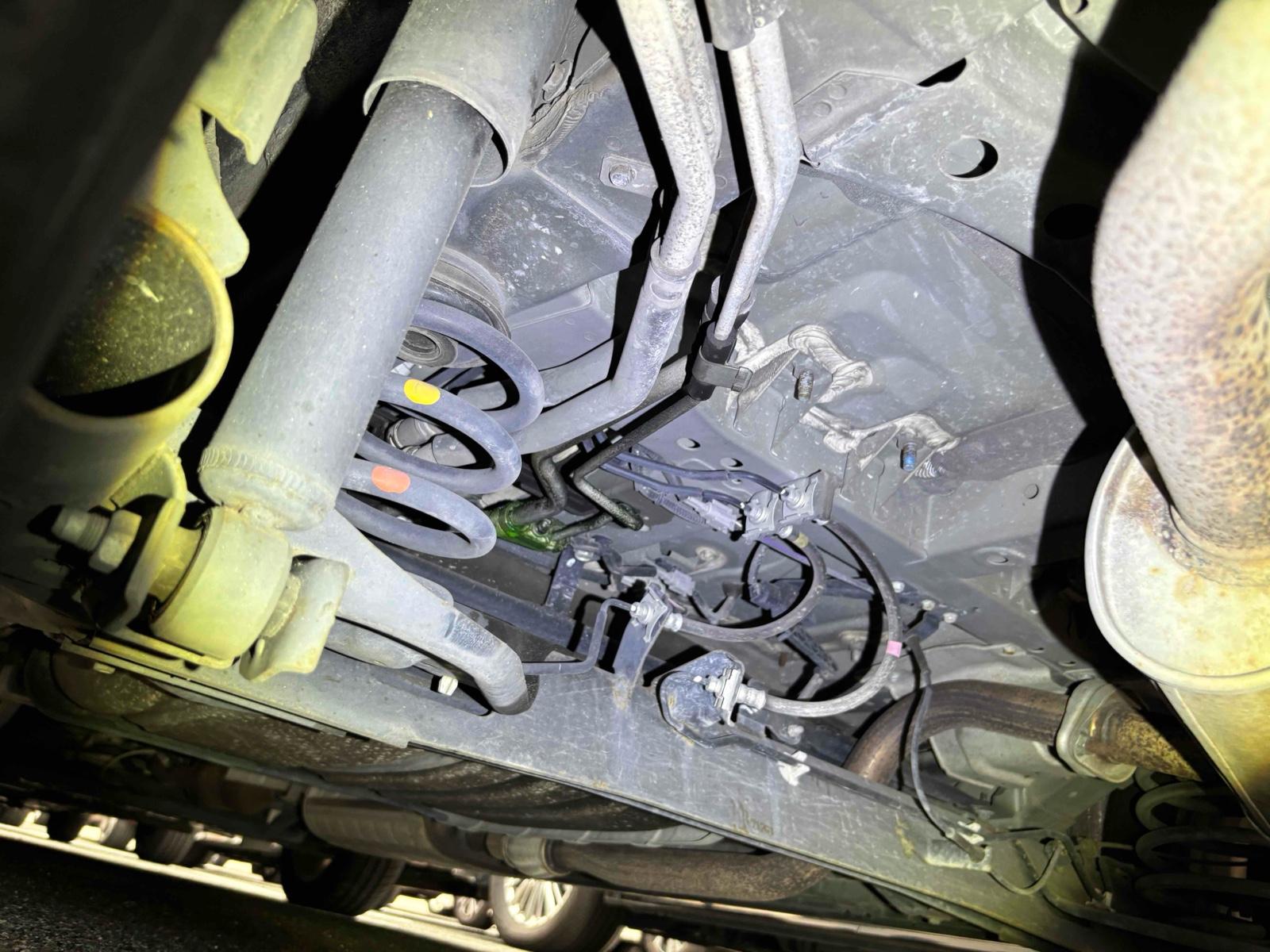 NISSAN SERENA HYBRID HIGHWAY STAR Image 16