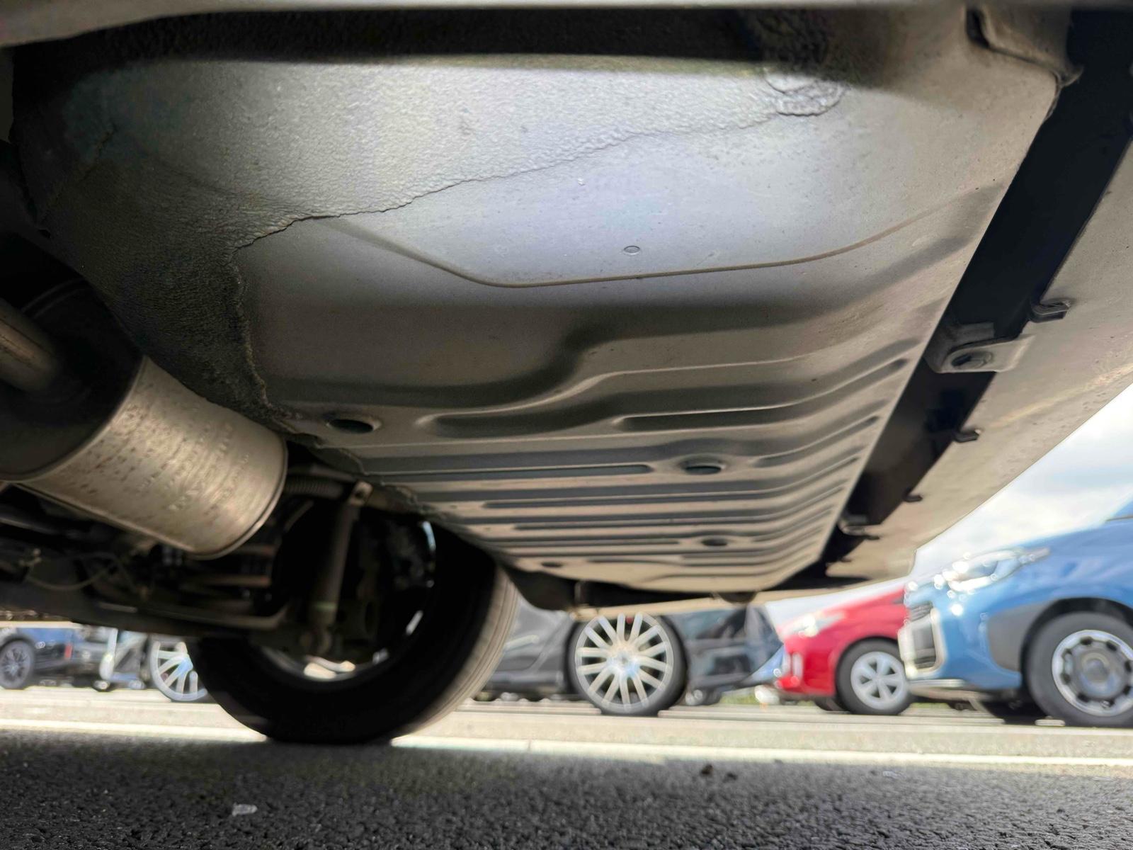 NISSAN SERENA E-POWER HIGHWAY STAR V Image 28