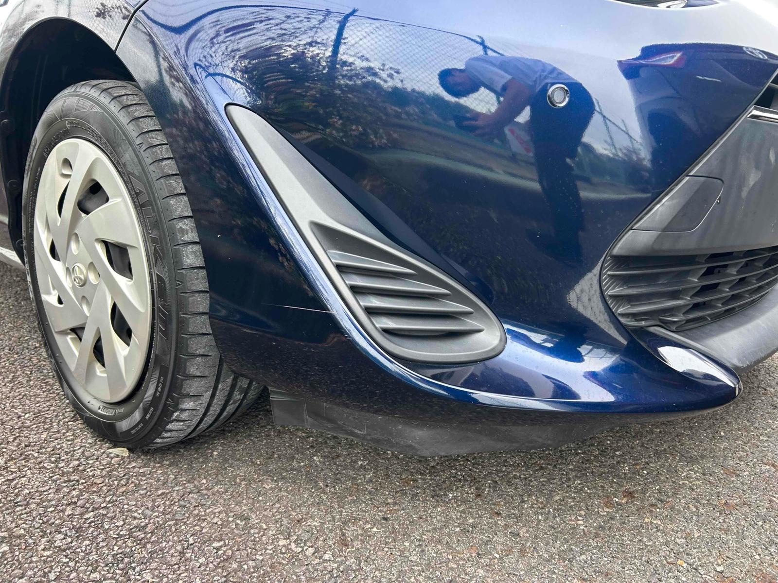 TOYOTA AQUA S STYLE BLACK Image 10