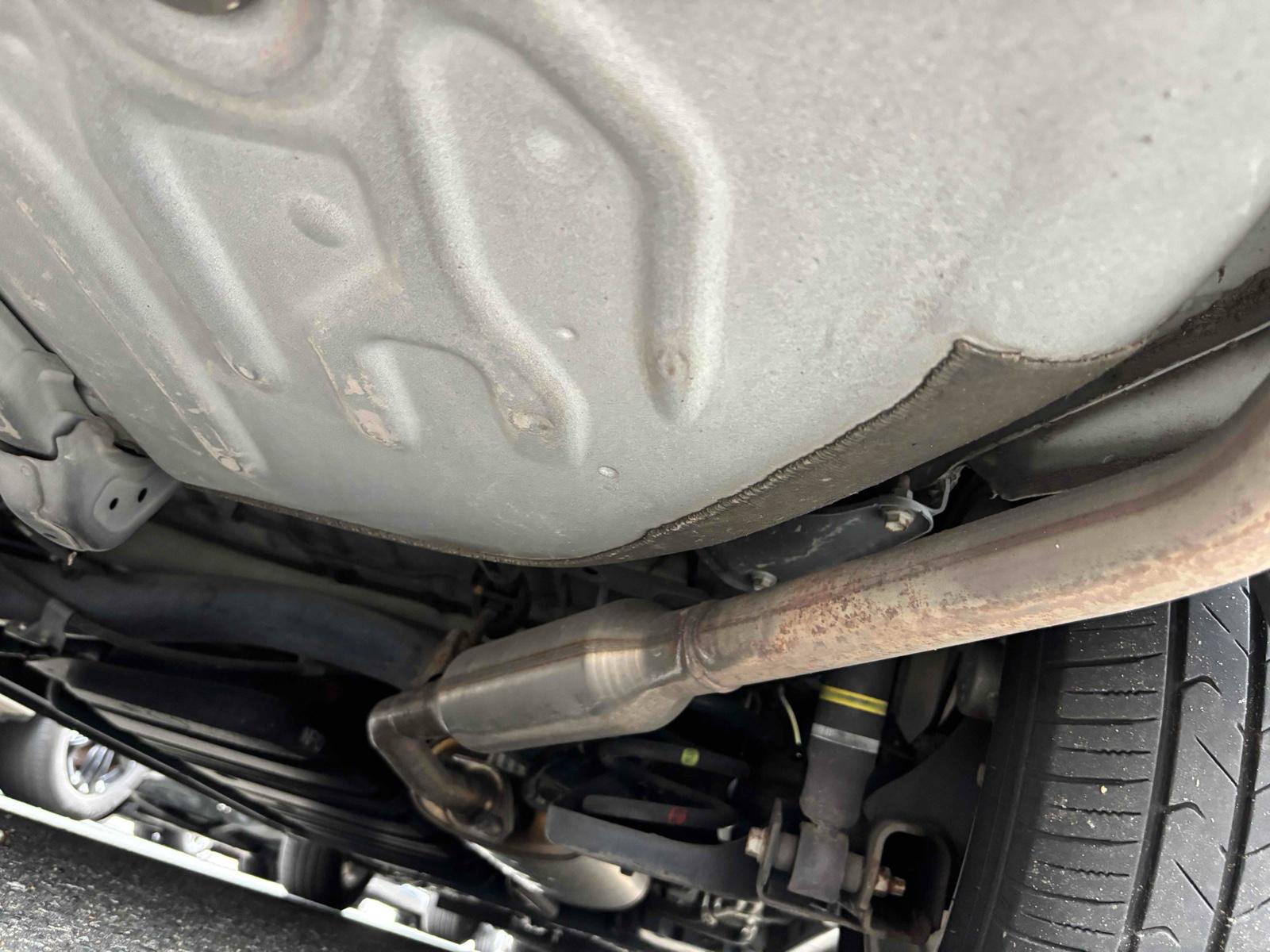TOYOTA ESQUIRE HYBRID GI Image 21