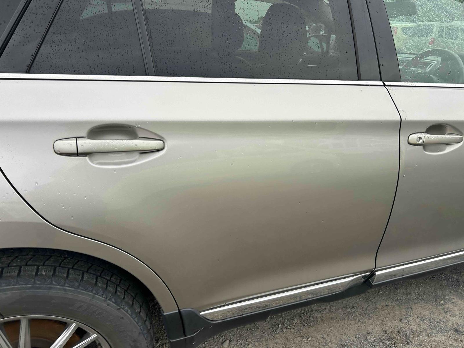 SUBARU LEGACY OUTBACK LIMITED 4WD Image 15