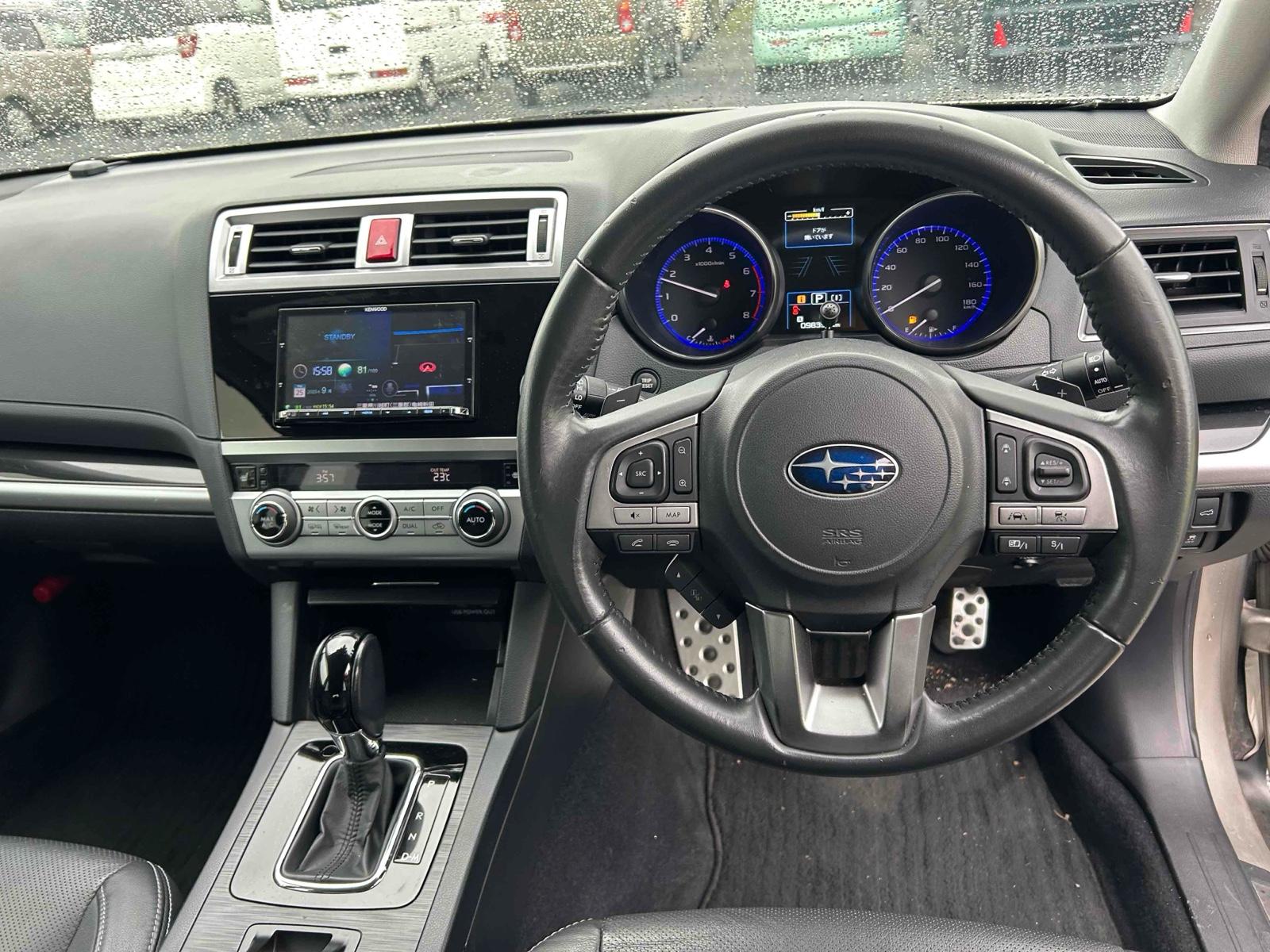 SUBARU LEGACY OUTBACK LIMITED 4WD Image 5