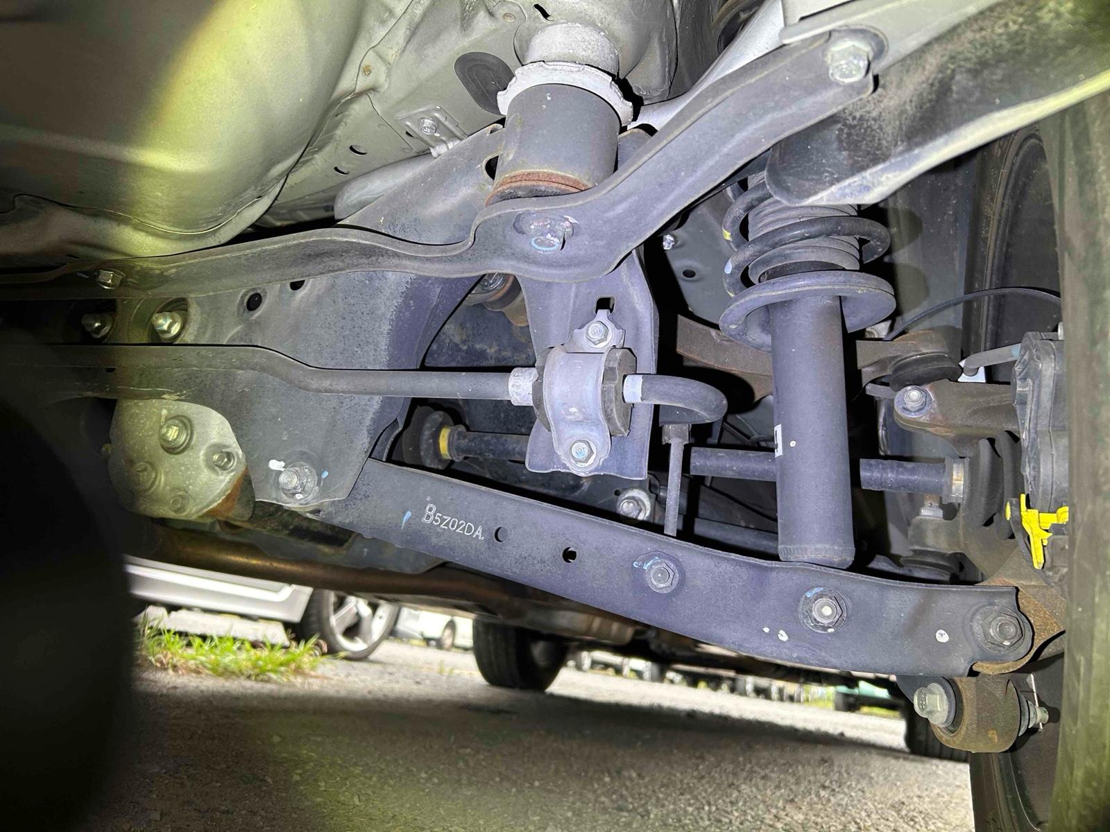 SUBARU LEGACY OUTBACK LIMITED 4WD Image 22