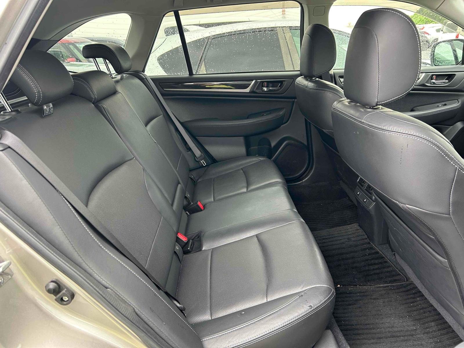 SUBARU LEGACY OUTBACK LIMITED 4WD Image 7