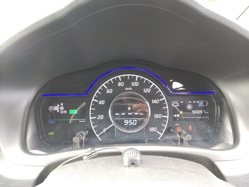 NISSAN NOTE E-POWER X Image 8