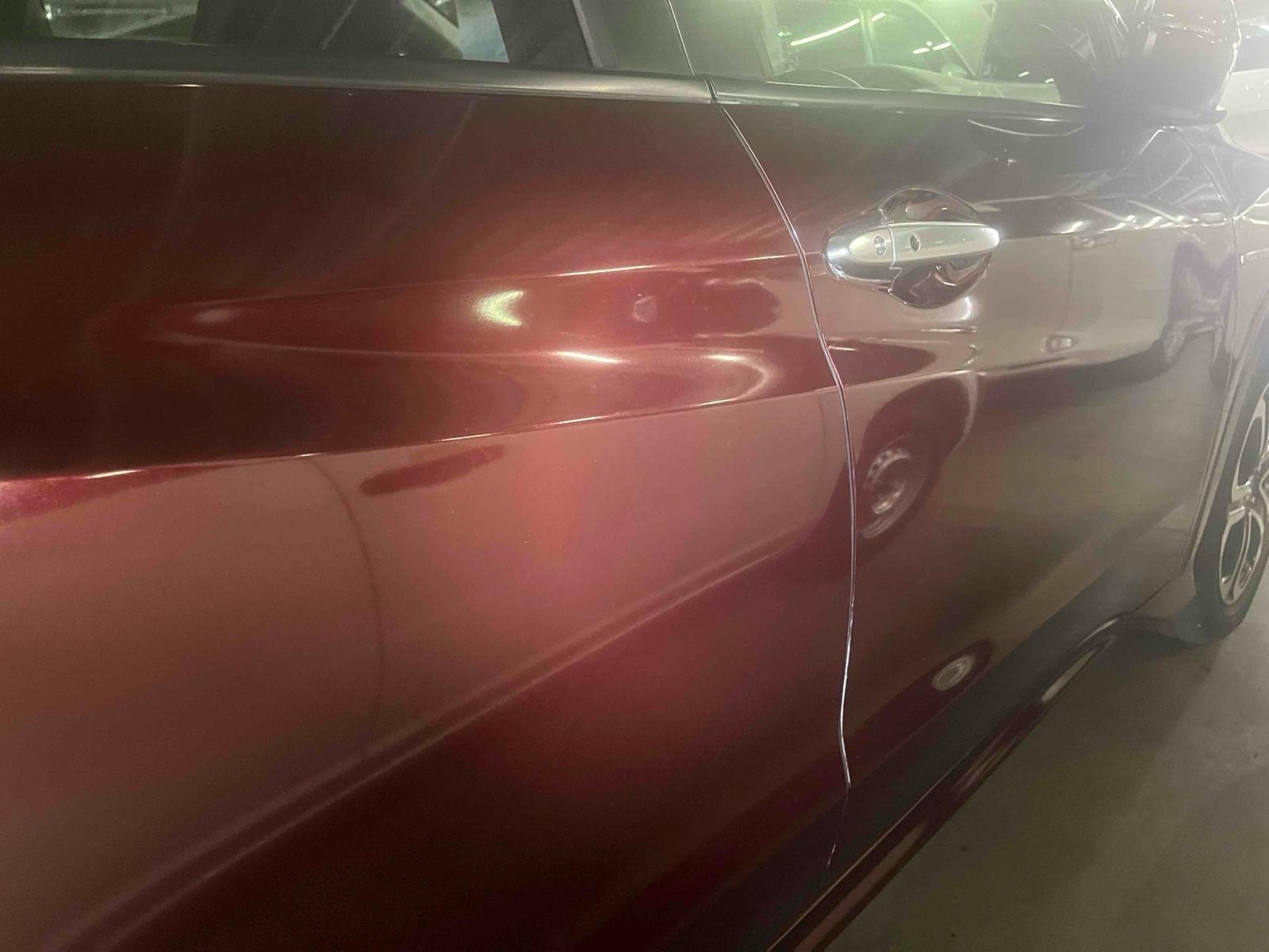 HONDA VEZEL HYBRID Z Image 11