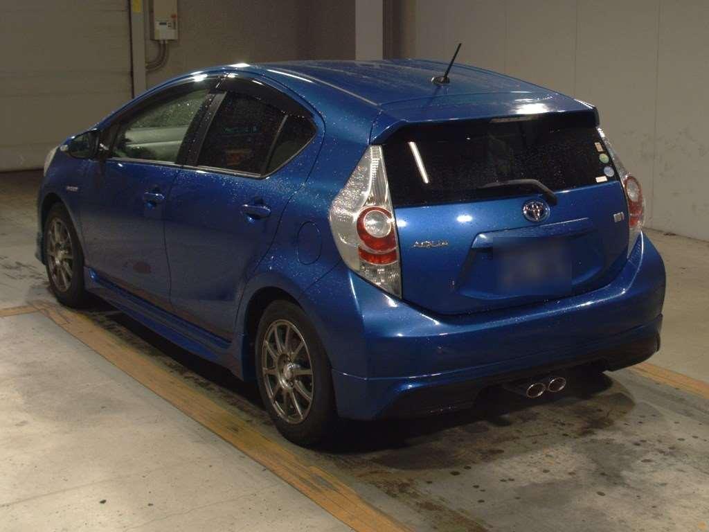 TOYOTA AQUA S BODYKITA Image 5