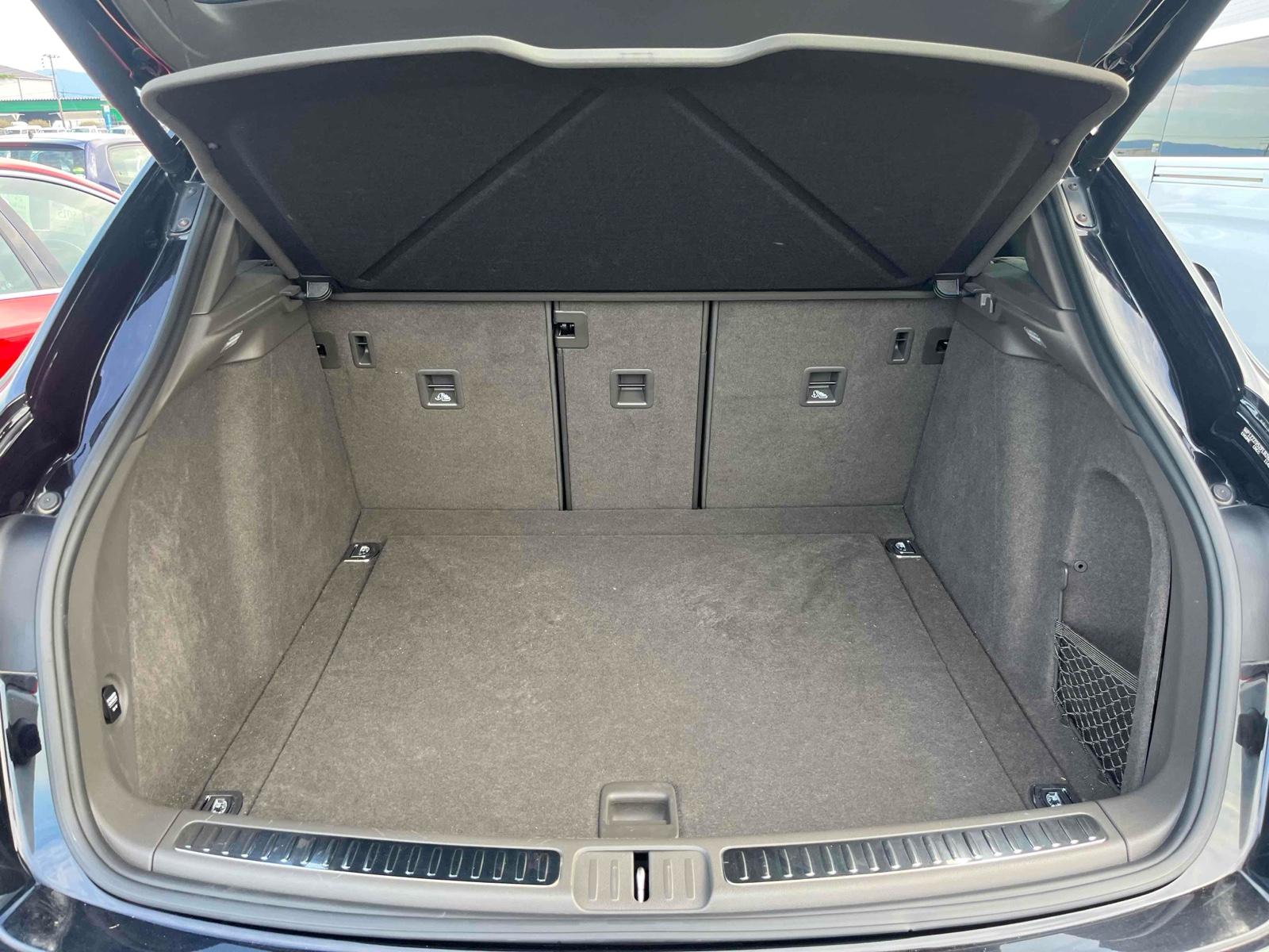 PORCHE MACAN MACAN 4WD Image 20