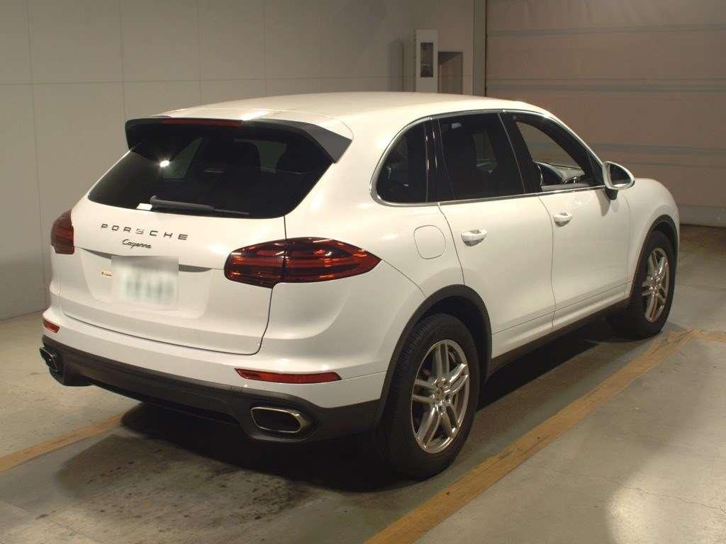 PORSCHE CAYENNE 4WD Image 4