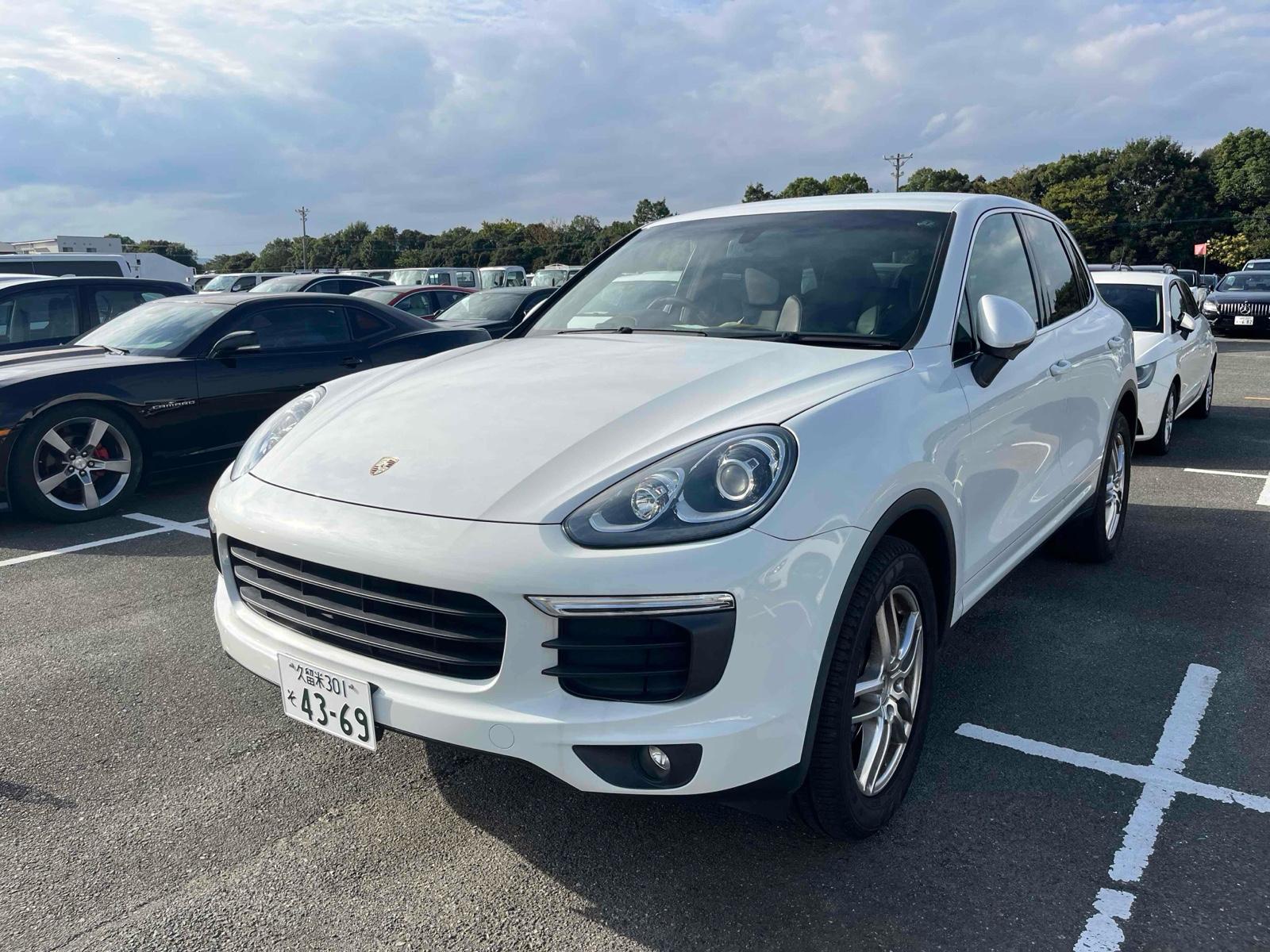2015 Porsche CAYENNE 78,000 km