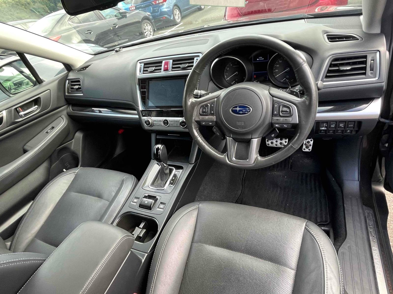 SUBARU LEGACY OUTBACK LIMITED 4WD Image 6