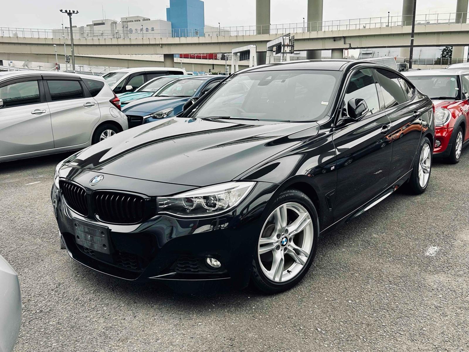2014 Bmw 320I 94,000 km