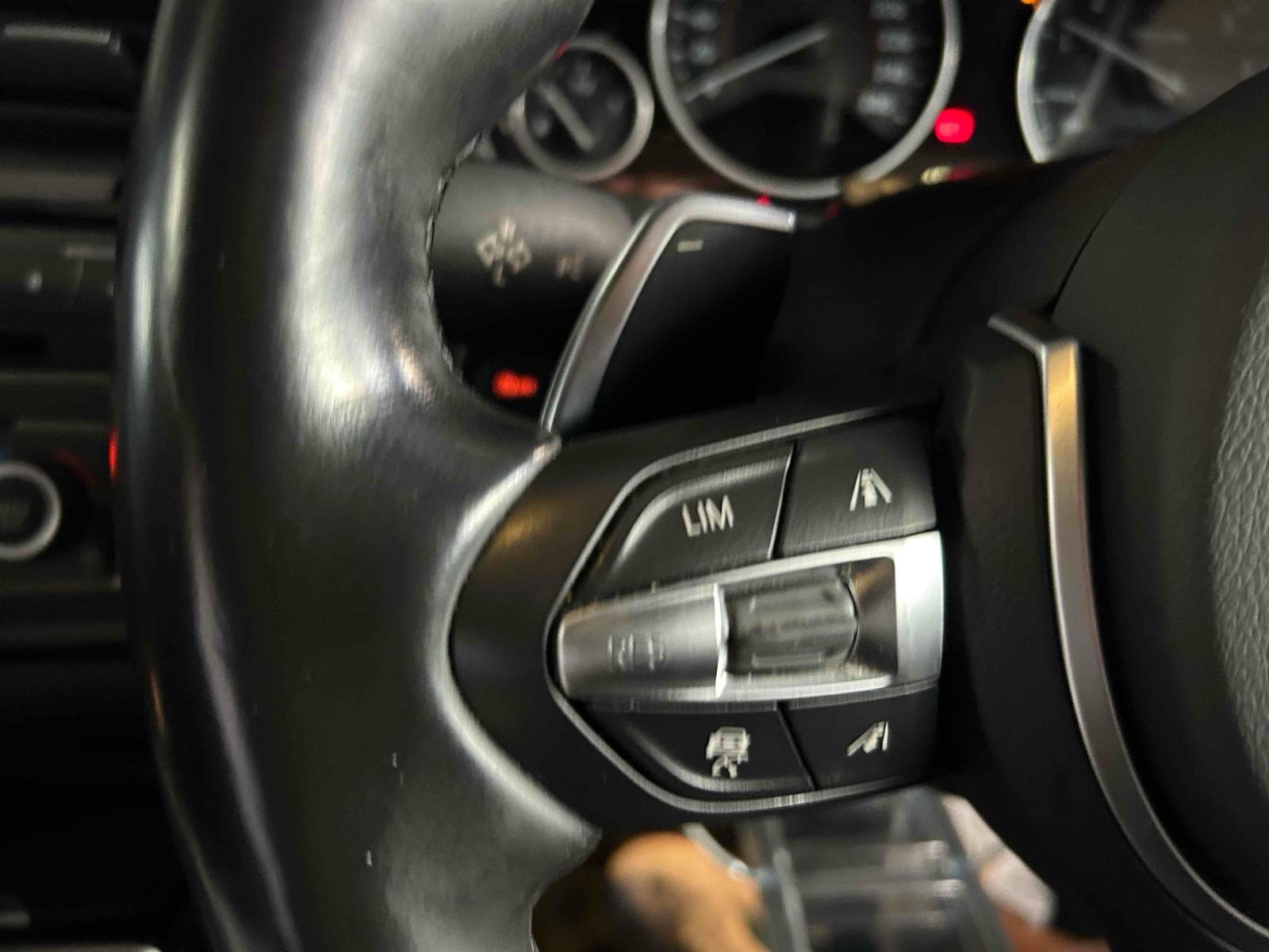 BMW 320I GRAN TURISMO M-SPORT Image 10