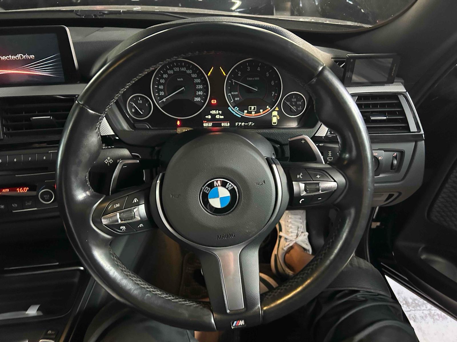 BMW 320I GRAN TURISMO M-SPORT Image 9