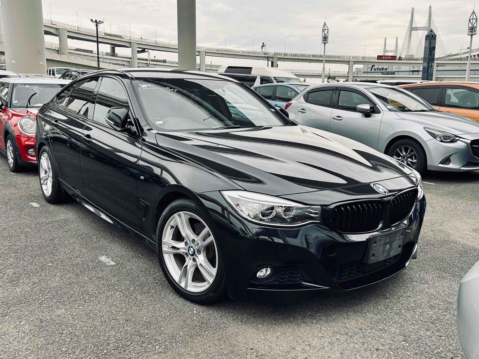 BMW 320I GRAN TURISMO M-SPORT Image 3