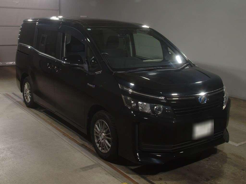 TOYOTA VOXY HYBRID X Image 6