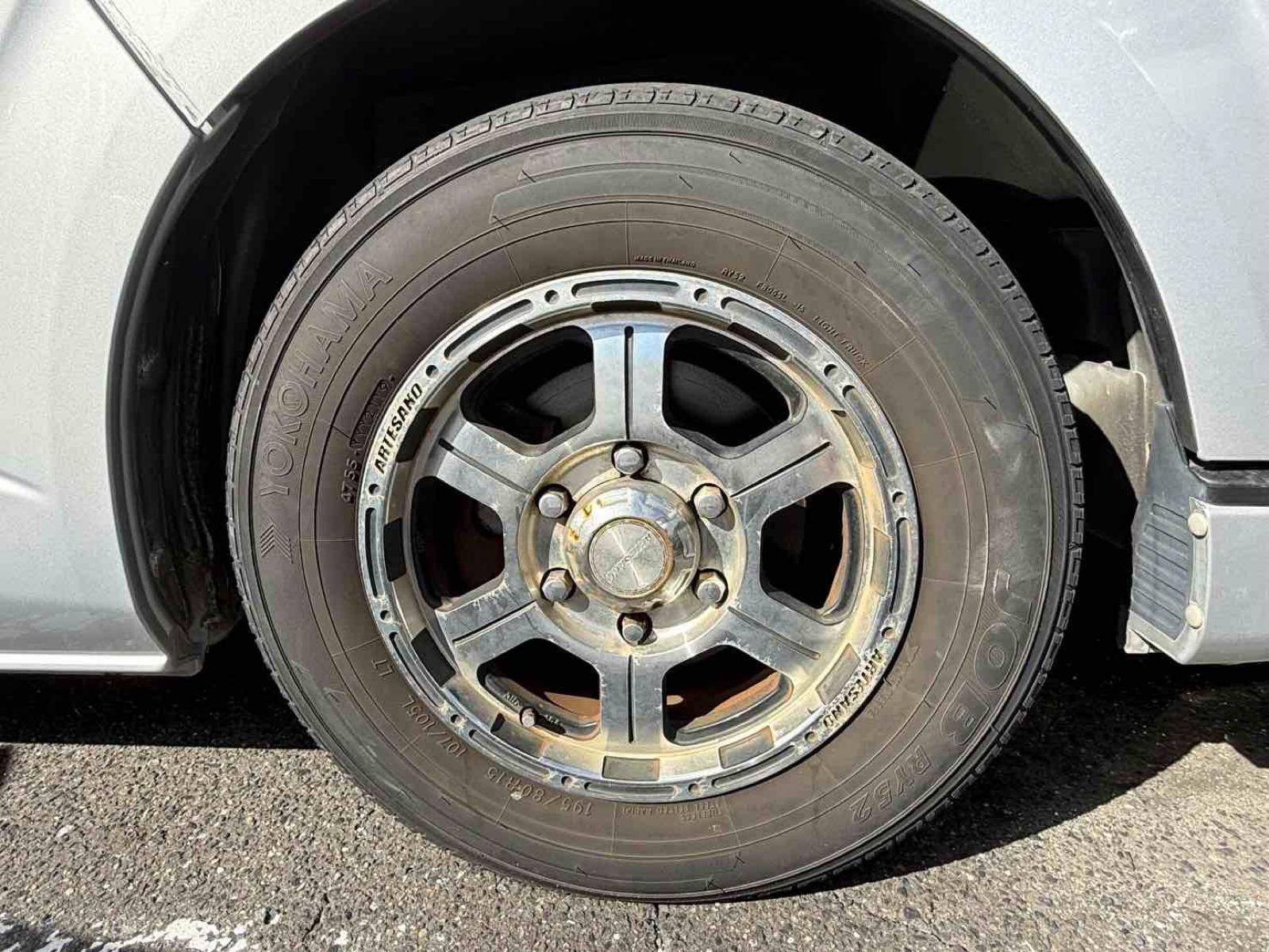 TOYOTA HIACE WAGON GL CAMPING Image 15