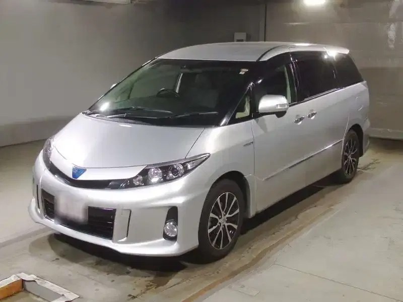 2016 Toyota ESTIMA 132,000 km