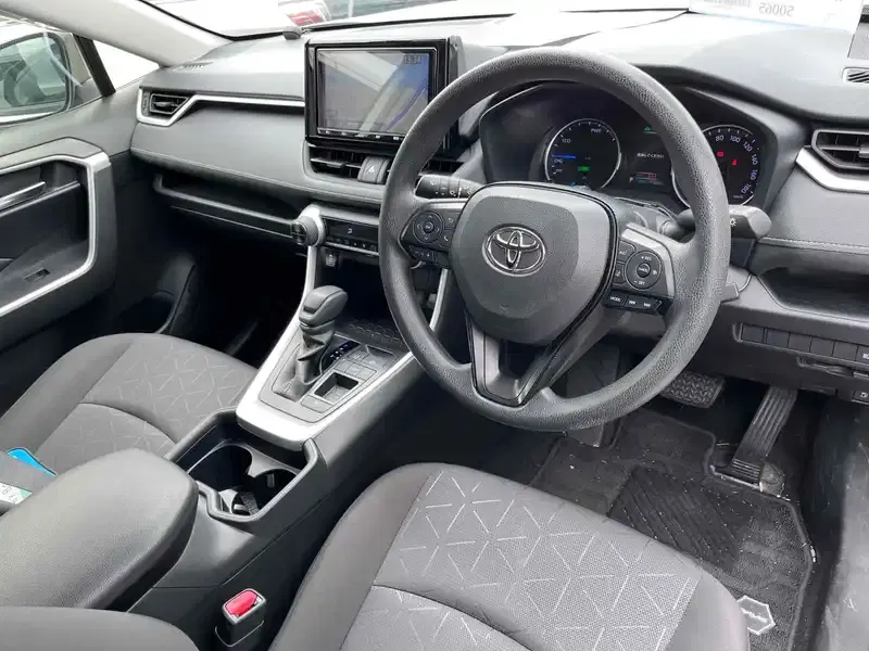 TOYOTA RAV4 HYBRID X Image 6