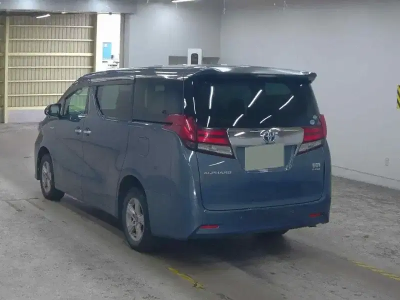 TOYOTA ALPHARD HYBRID 4WD X Image 4