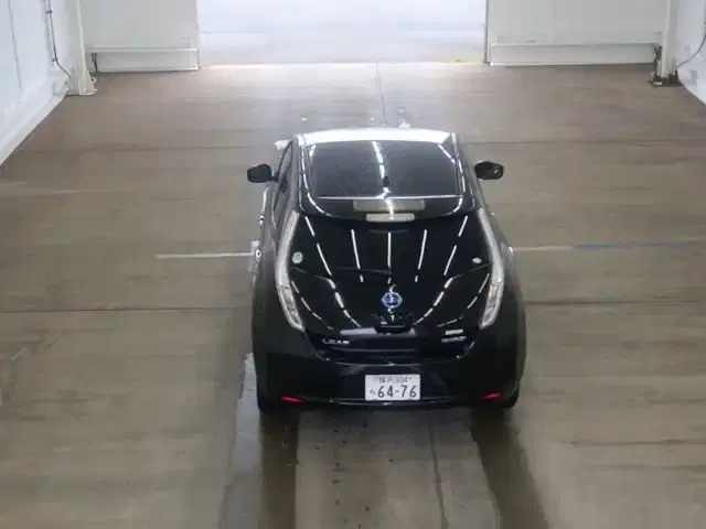 NISSAN LEAF 30G Image 6
