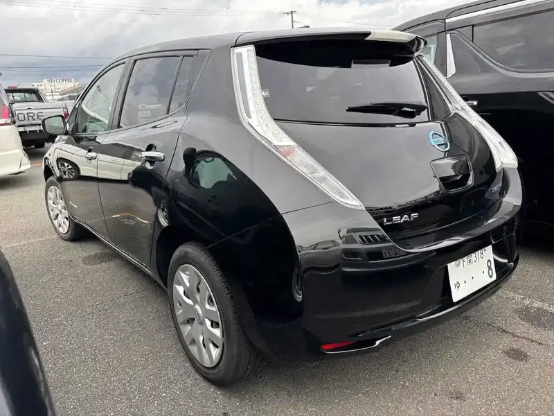 NISSAN LEAF S (24KWH) Image 2