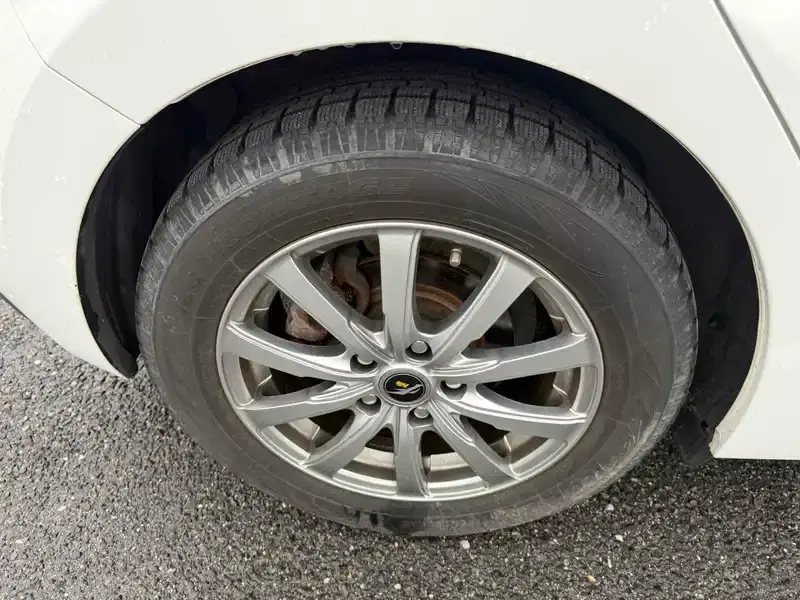 MAZDA AXELA 20S TOURING Image 12