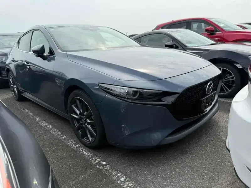 2019 Mazda 3 FASTBACK 66,000 km