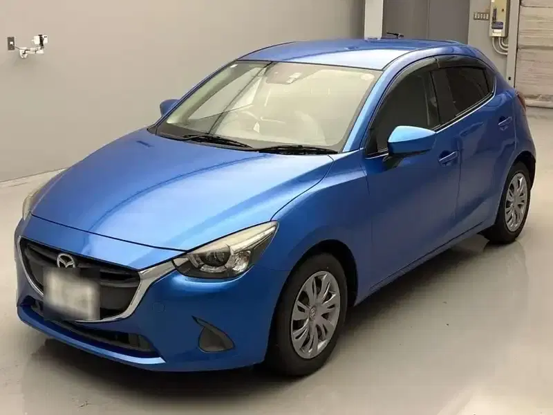 2016 Mazda DEMIO 38,000 km