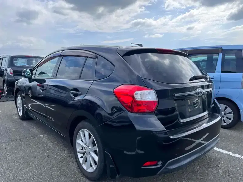 SUBARU IMPREZA SPORTS 2.0I Image 10